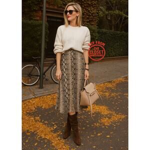 ZARA BLOGGER FAVE!!! Snakeskin Print Midi Skirt NWT 💛